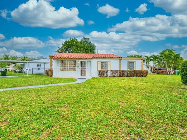 13005 NW 8th Ave , North Miami, FL 33168