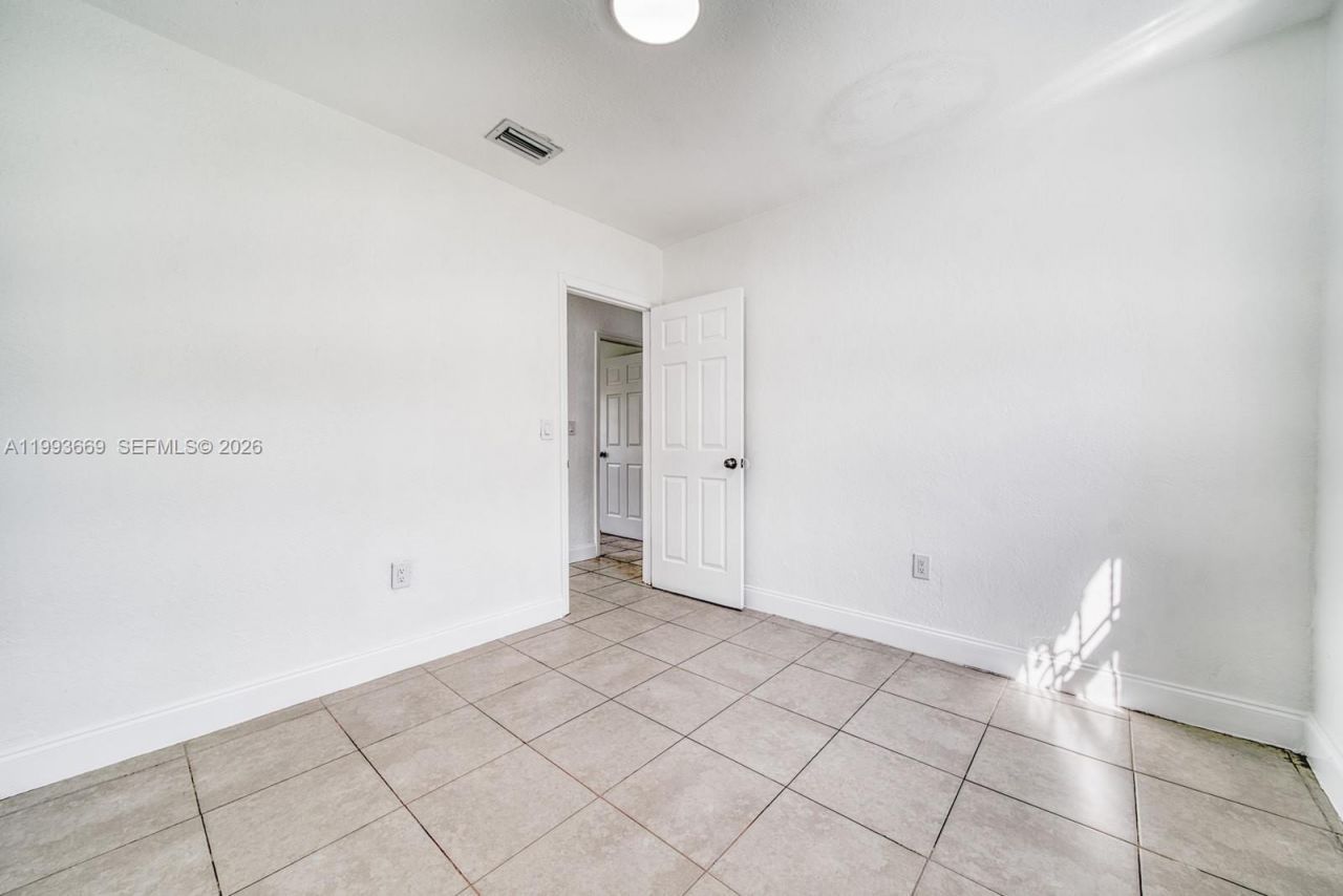 13005 NW 8th Ave, North Miami, FL 33168 Photo