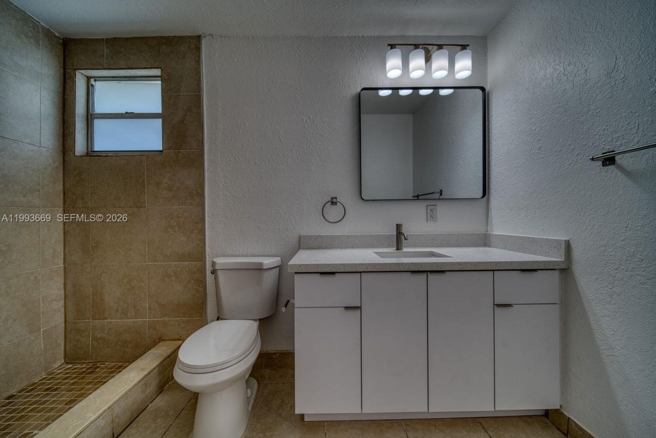 13005 NW 8th Ave, North Miami, FL 33168 Photo