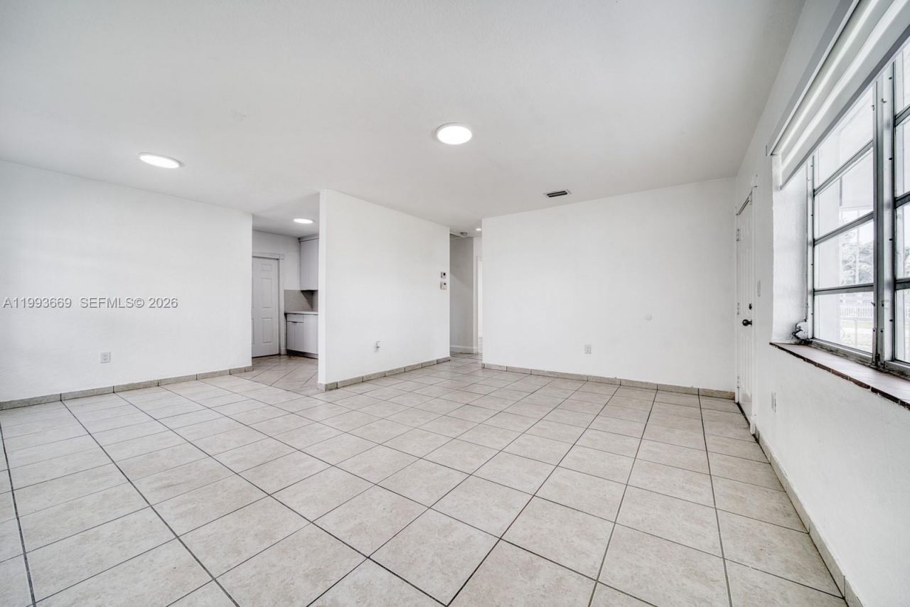 13005 NW 8th Ave, North Miami, FL 33168 Photo