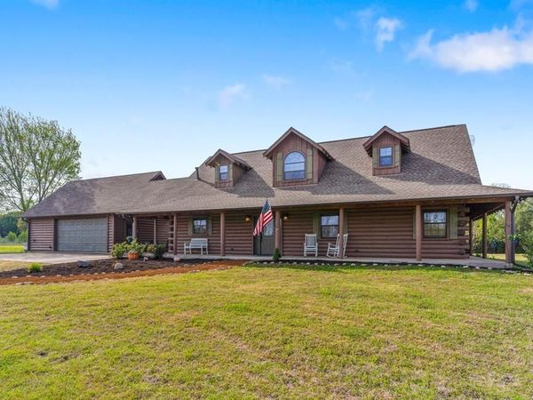 7516 Fm 121 , Van Alstyne, TX 75495