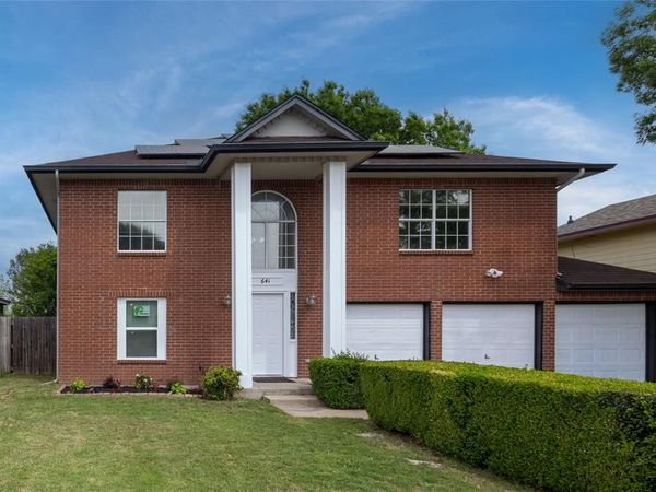 641 Lemon Drive, Arlington, TX 76018