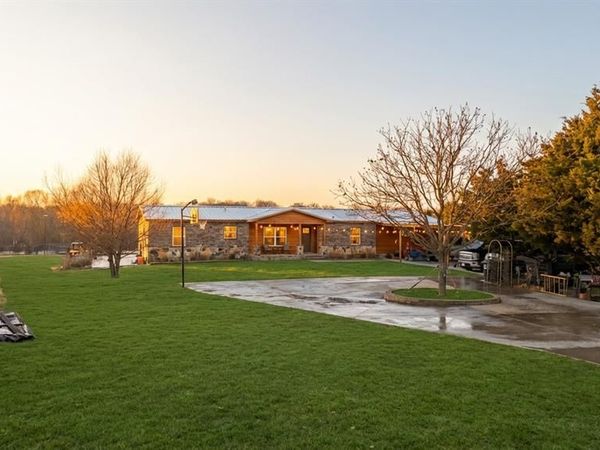 17613 Soman , Nevada, TX 75173