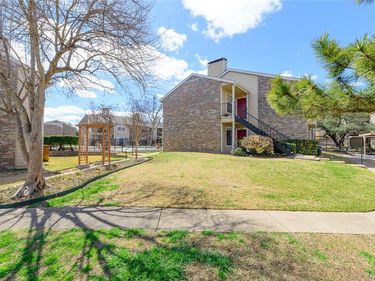 4748 Old Bent Tree Lane, Unit 201, Dallas, TX 75287