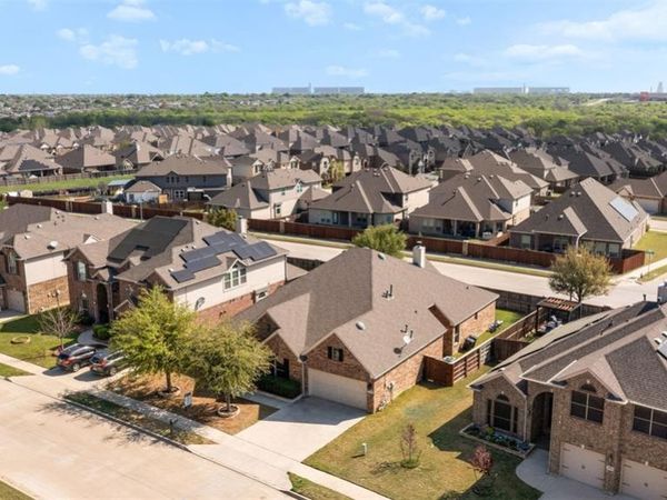 6116 Falls Lake Road, Fort Worth, TX 76179