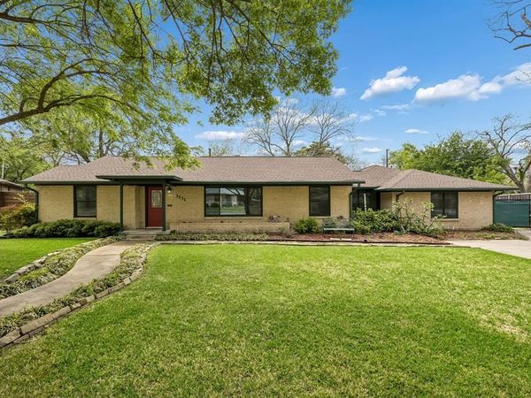 1131 Wicklow Drive, Dallas, TX 75218