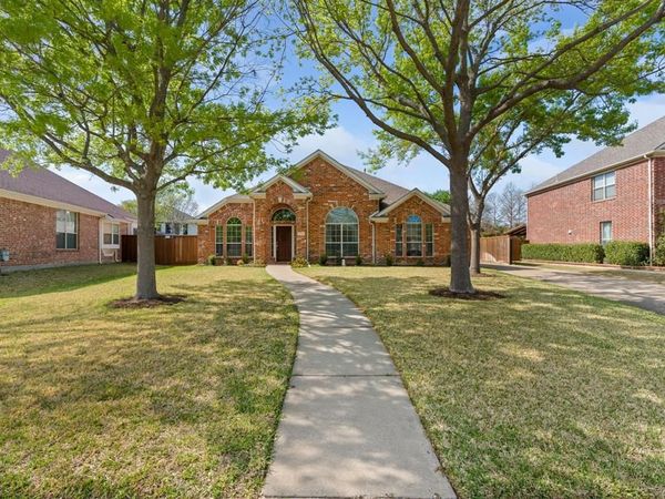 416 Love Bird Lane , Murphy, TX 75094