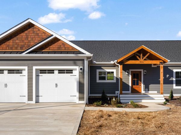 314 Old White Top Road, Bluff City, TN 37618