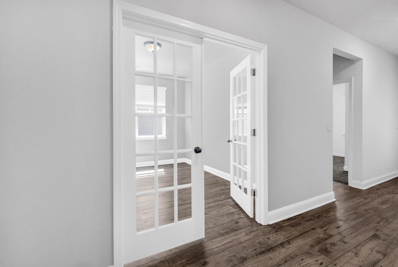 207 Walnut Grove Ct.  Photo 10