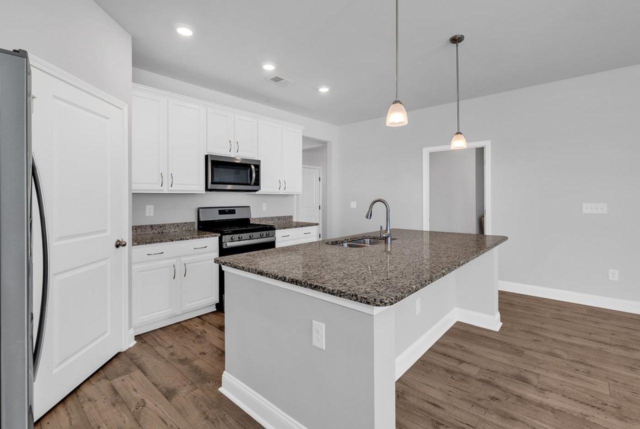 207 Walnut Grove Ct.  Photo 17