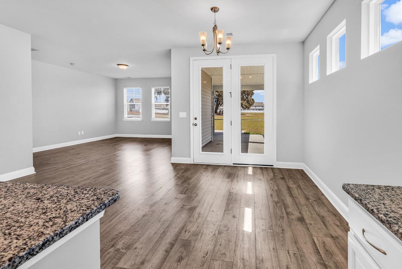 207 Walnut Grove Ct.  Photo 18