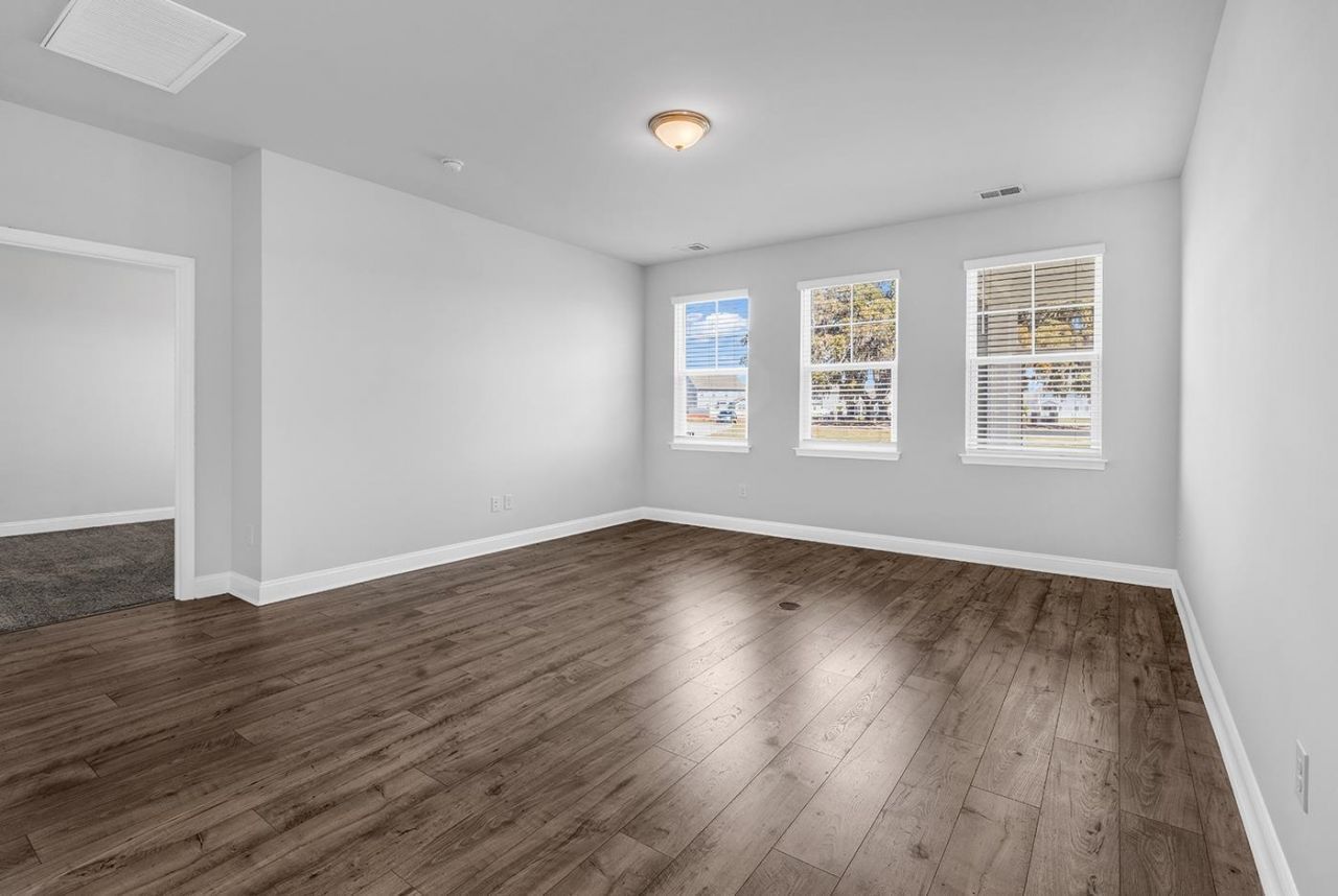 207 Walnut Grove Ct.  Photo 21