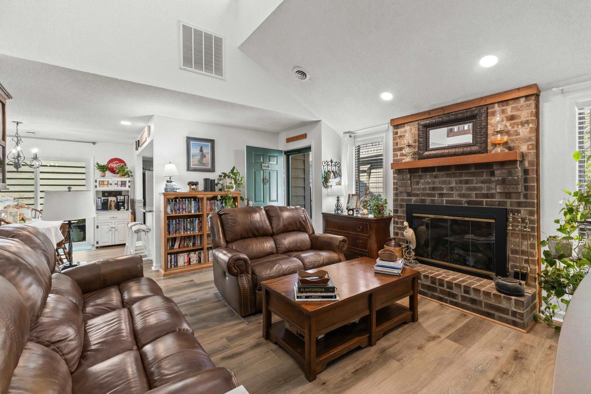 705 11th Ave. S Photo 17