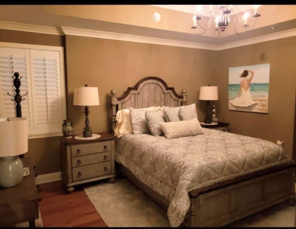 9547 Edgerton Dr. Photo 16