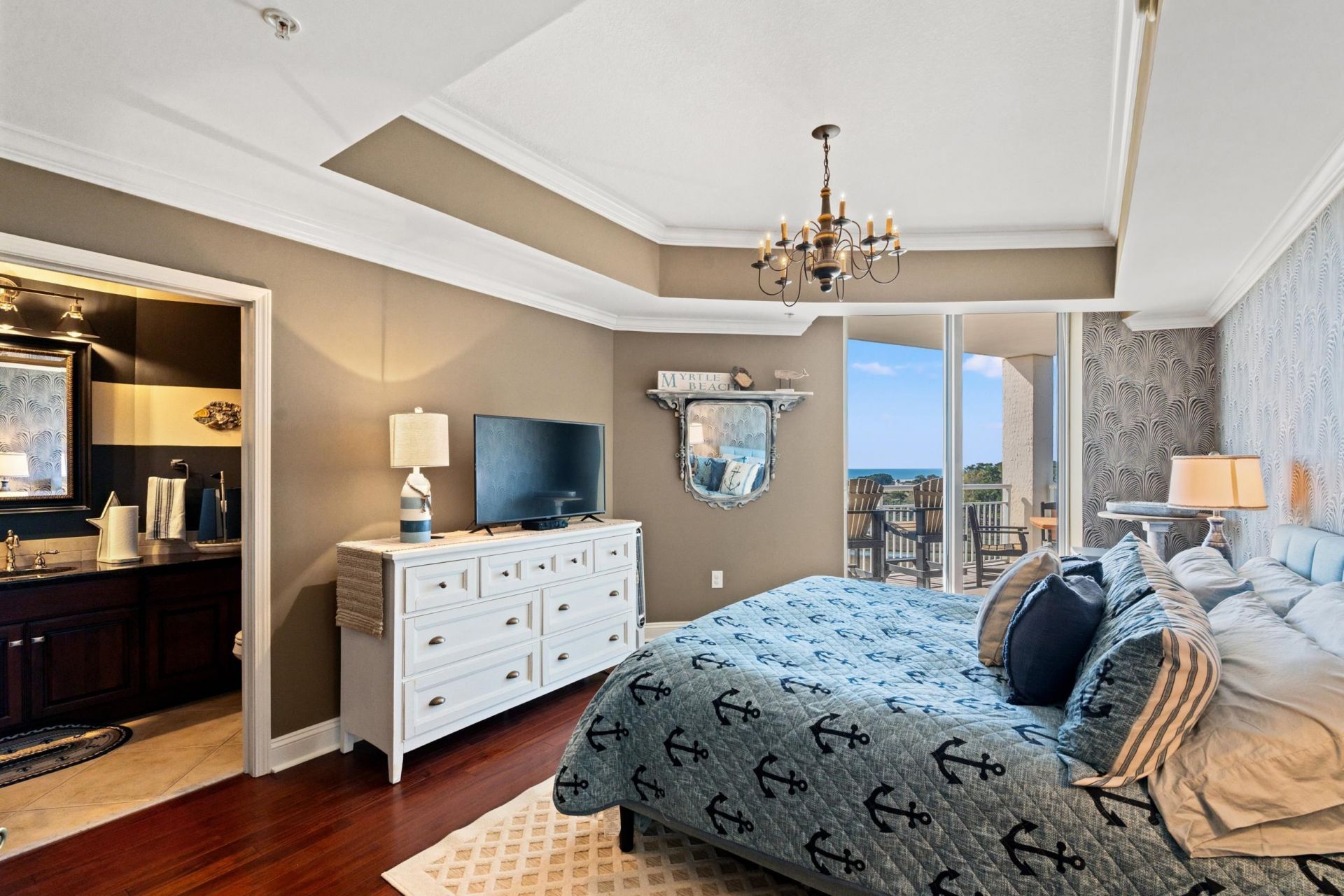 9547 Edgerton Dr. Photo 22