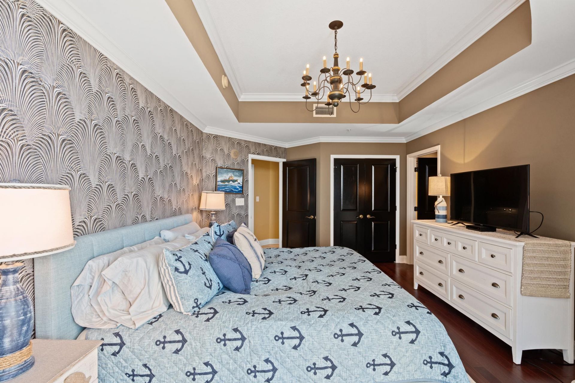 9547 Edgerton Dr. Photo 23