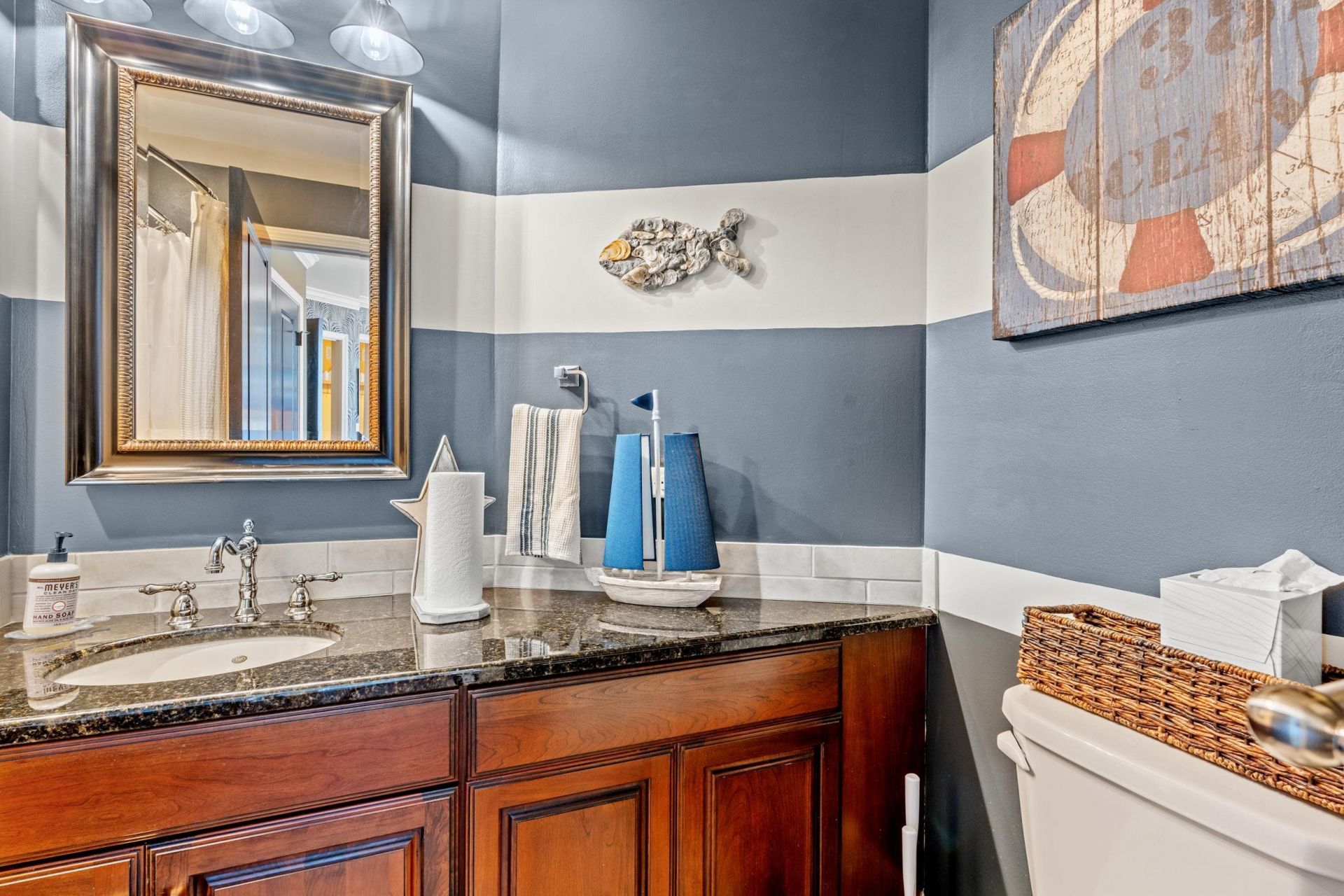 9547 Edgerton Dr. Photo 24