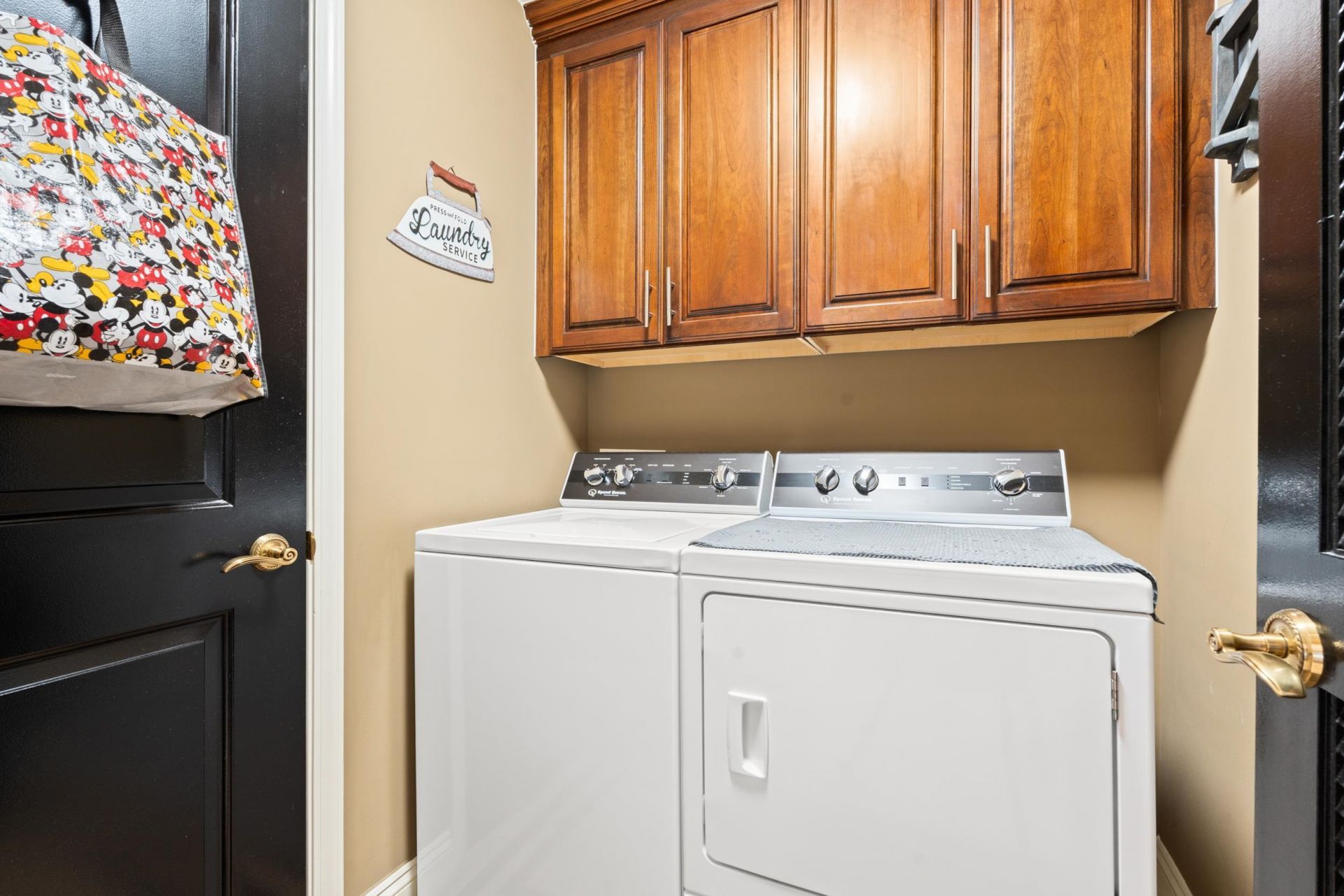 9547 Edgerton Dr. Photo 26