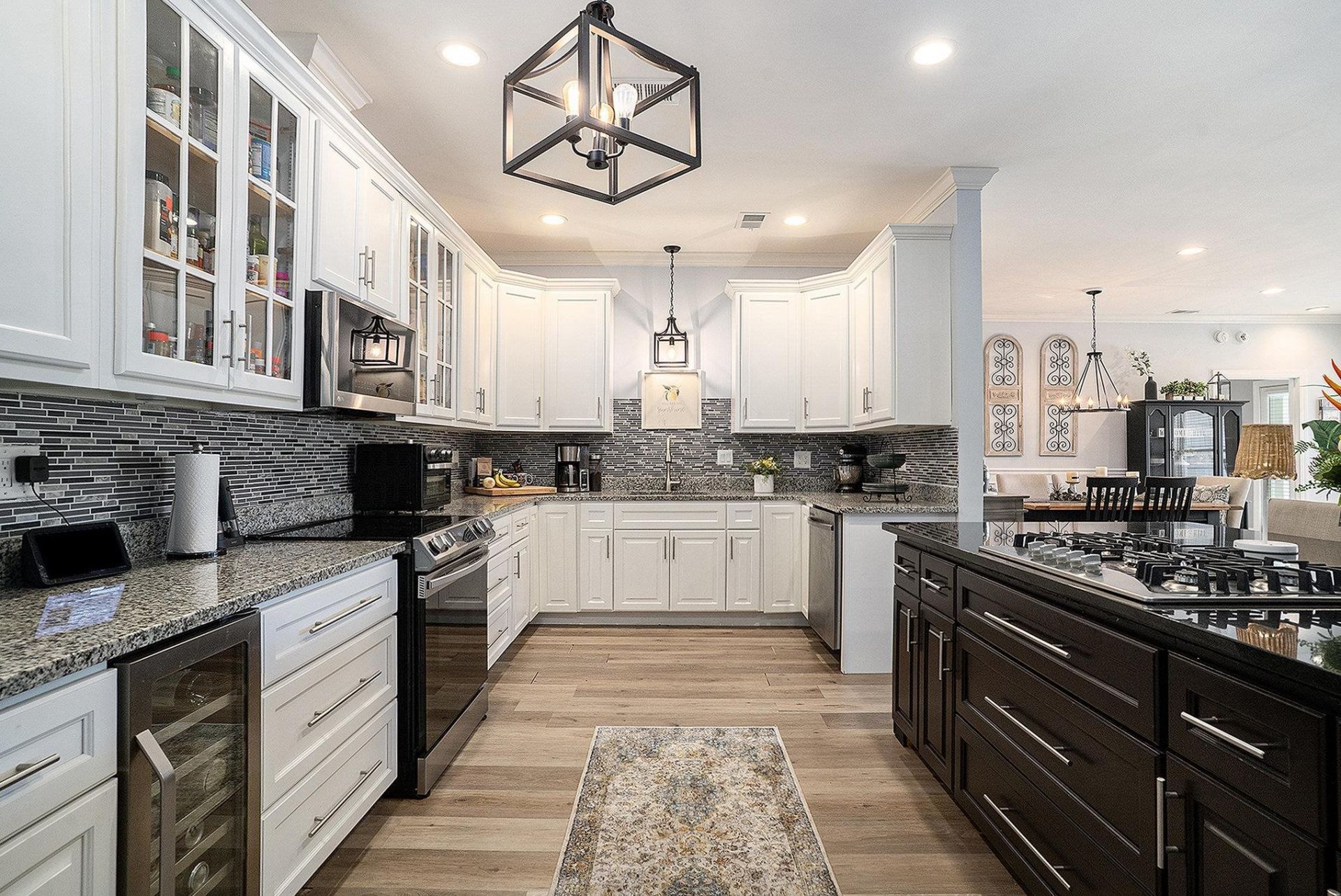 2409 River Rd.  Photo 14