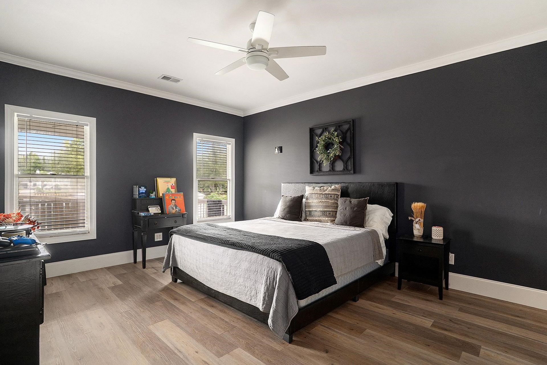 2409 River Rd.  Photo 21