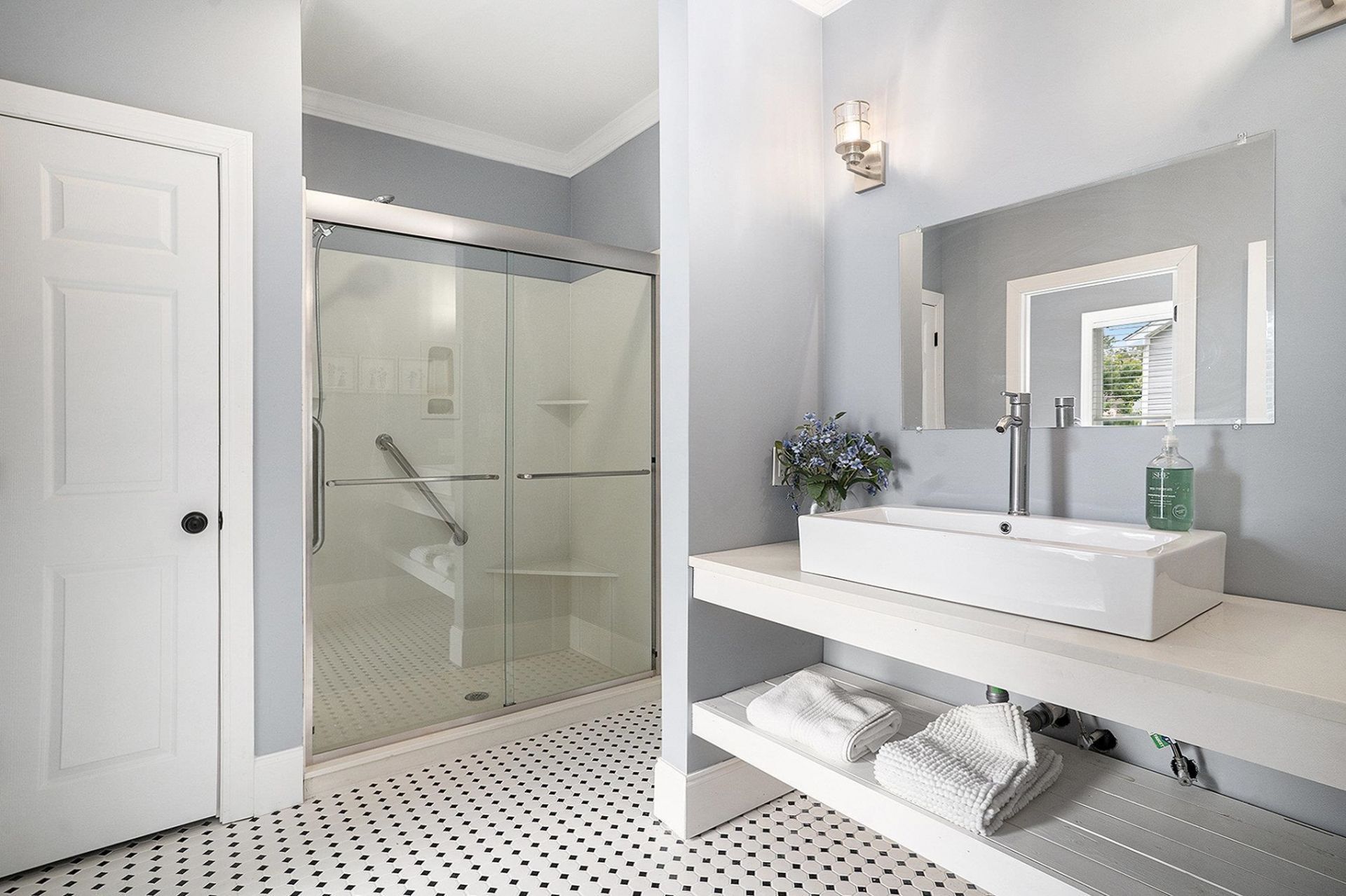 2409 River Rd.  Photo 23