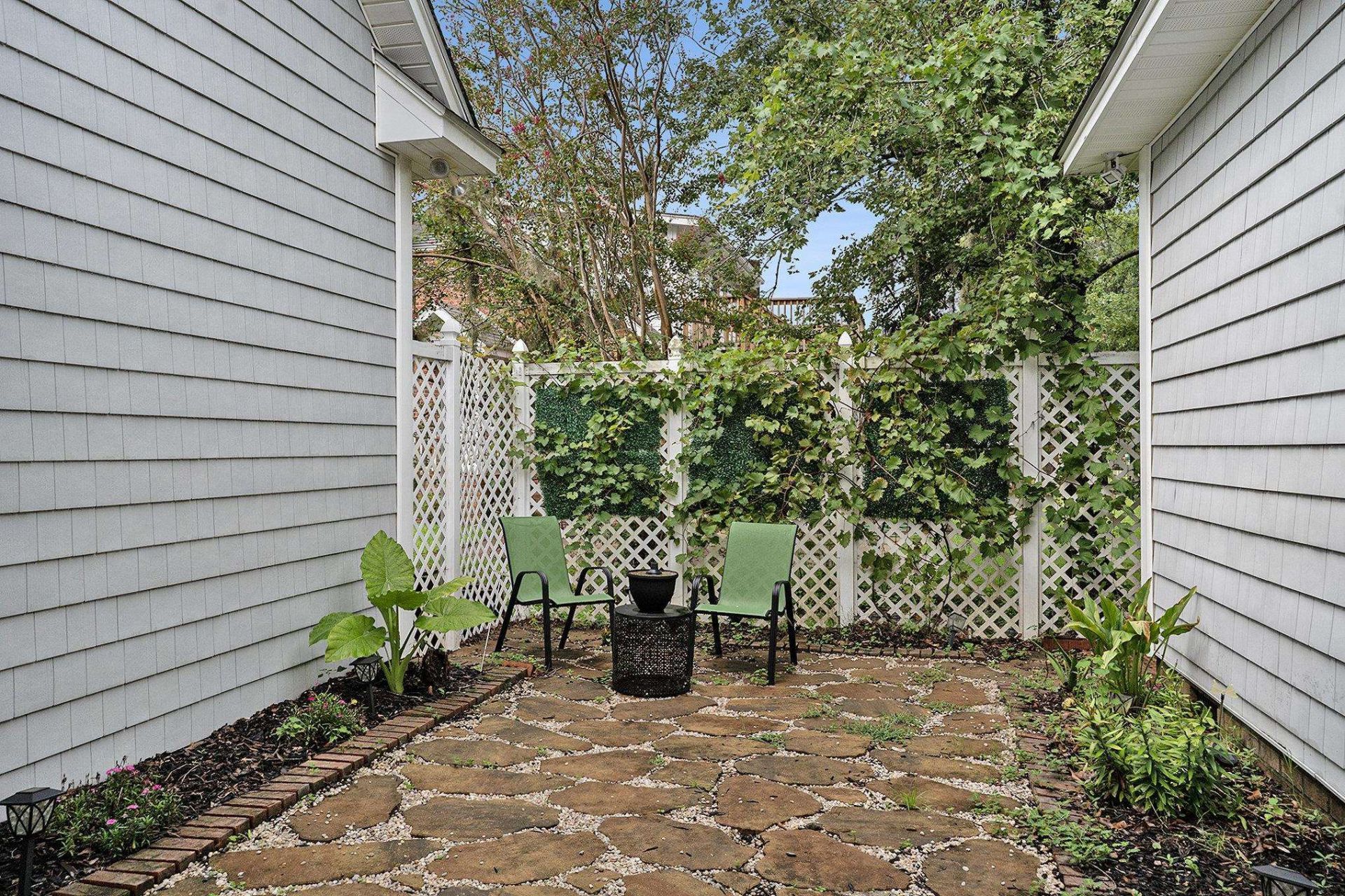 2409 River Rd.  Photo 45