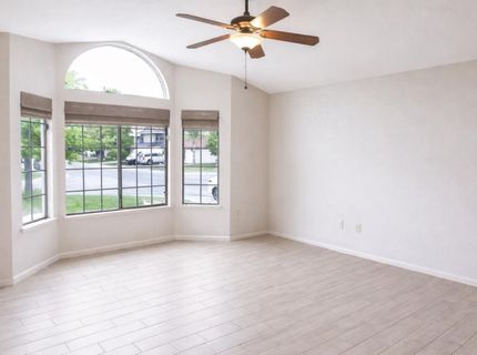 1 Pinache Ct, Sacramento, CA 95838 Photo