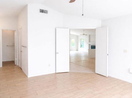 1 Pinache Ct, Sacramento, CA 95838 Photo