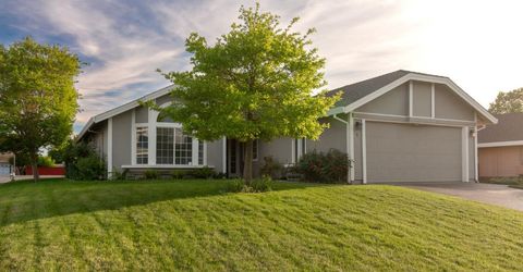 1 Pinache Ct, Sacramento, CA 95838 Photo