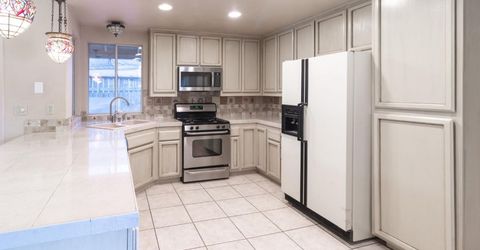 1 Pinache Ct, Sacramento, CA 95838 Photo