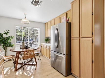 2345 Roualt St, Davis, CA 95618 Photo