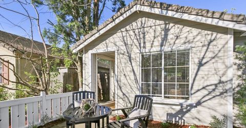 2345 Roualt St, Davis, CA 95618 Photo