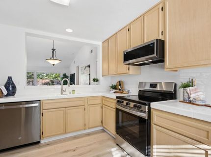 2345 Roualt St, Davis, CA 95618 Photo