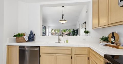 2345 Roualt St, Davis, CA 95618 Photo