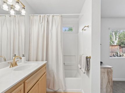 2345 Roualt St, Davis, CA 95618 Photo