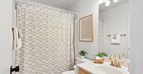 2345 Roualt St, Davis, CA 95618 Photo