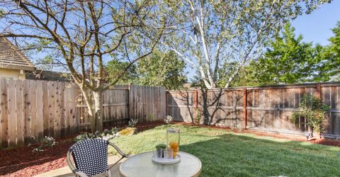 2345 Roualt St, Davis, CA 95618 Photo