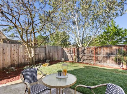 2345 Roualt St, Davis, CA 95618 Photo