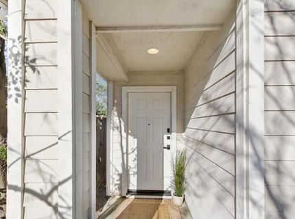 2345 Roualt St, Davis, CA 95618 Photo