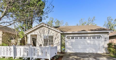 2345 Roualt St, Davis, CA 95618 Photo