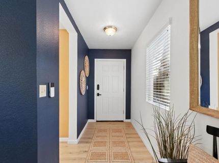 2345 Roualt St, Davis, CA 95618 Photo