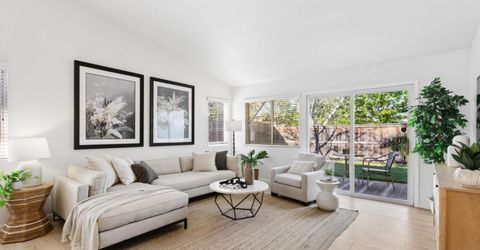 2345 Roualt St, Davis, CA 95618 Photo