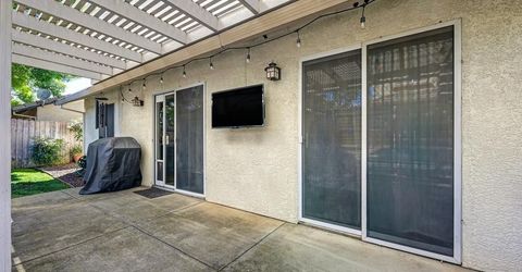 1375 Cobblestone Dr, Lincoln, CA 95648 Photo