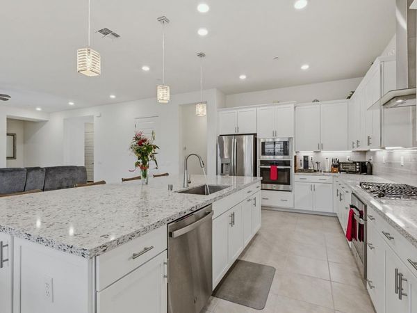 4691 Freesia Cir, Roseville, CA 95747