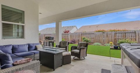 4691 Freesia Cir, Roseville, CA 95747 Photo