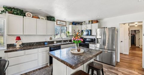 11890 Cresthill Drive, Elk Grove, CA 95624 Photo