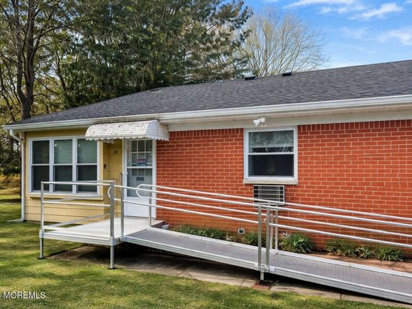 3 Quaker Lane, Unit D, Whiting, NJ 08759