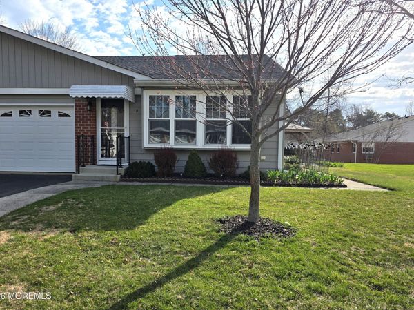 1 Salem Drive, Unit B, Whiting, NJ 08759