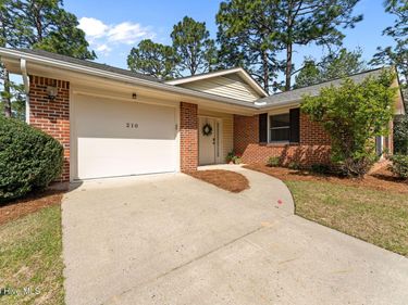 210 Pinehurst Trace Drive, Pinehurst, NC 28374