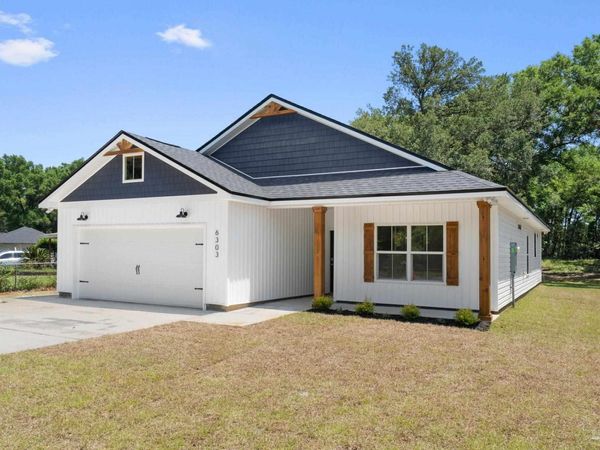 7842 Tippin Ave, Pensacola, FL 32504